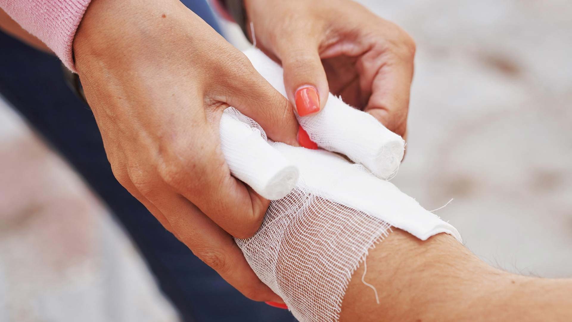 Artikel: SOSU få behandlet arbejdsskaden rigtigt